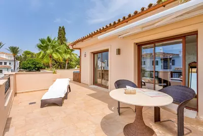 Penthouse in Nueva Andalucía