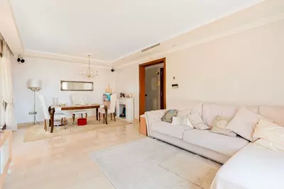 Penthouse in Nueva Andalucía