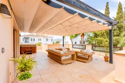 Penthouse in Nueva Andalucía