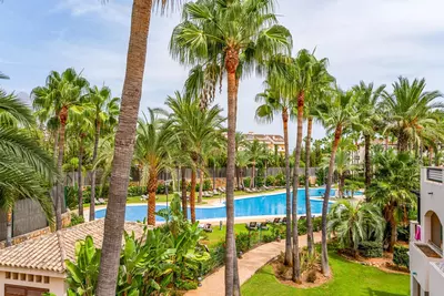 Penthouse in Nueva Andalucía