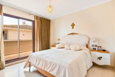 Penthouse in Nueva Andalucía