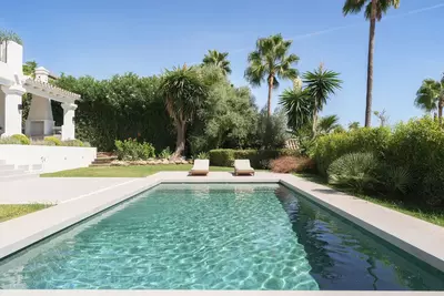 Detached Villa in Nueva Andalucía