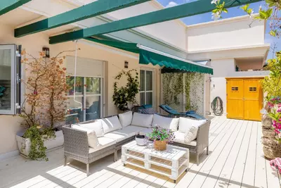 Middle Floor Apartment in Nueva Andalucía
