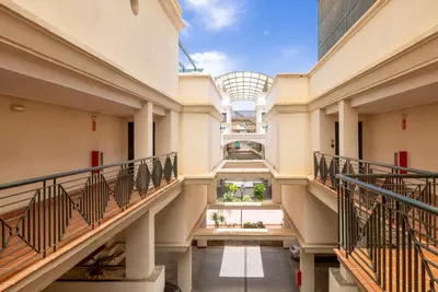 Middle Floor Apartment in Nueva Andalucía