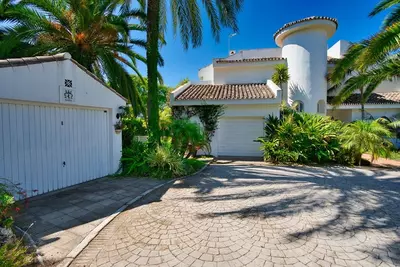 Detached Villa in Marbella
