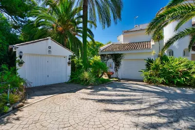 Detached Villa in Marbella