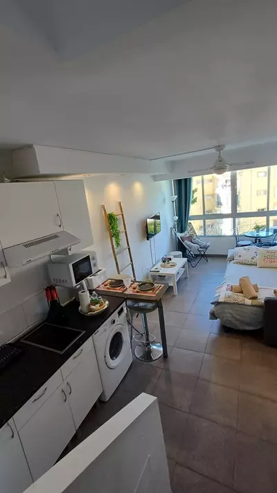 Middle Floor Studio in Estepona