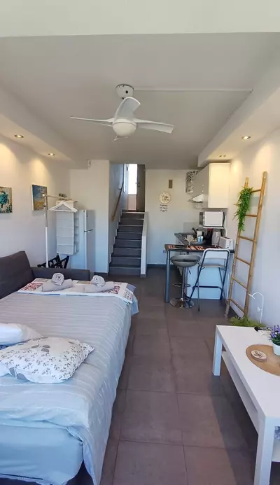 Middle Floor Studio in Estepona