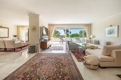 Penthouse in Nueva Andalucía