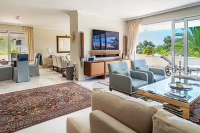 Penthouse in Nueva Andalucía
