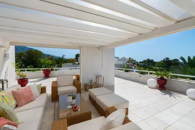 Penthouse in Nueva Andalucía