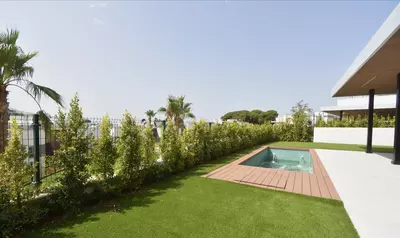 Ground Floor Apartment in Marbella