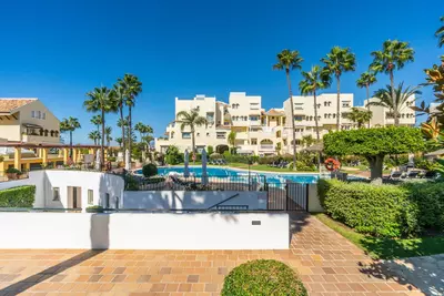 Ground Floor Apartment in Elviria