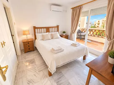 Penthouse in Casares Playa