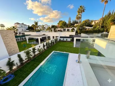 Detached Villa in Estepona