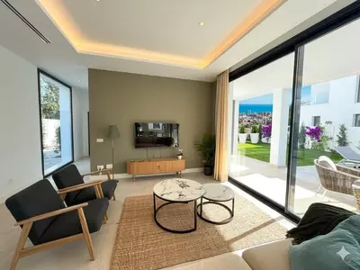 Detached Villa in Estepona
