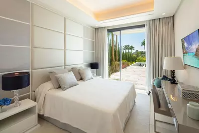 Detached Villa in Nueva Andalucía
