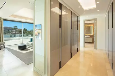 Detached Villa in Nueva Andalucía