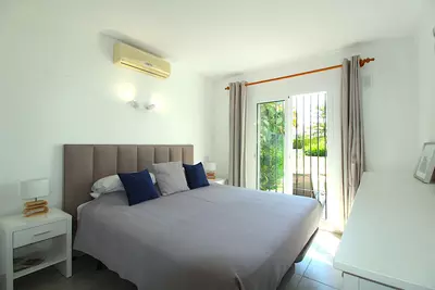 Ground Floor Apartment in El Paraiso