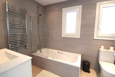 Ground Floor Apartment in El Paraiso