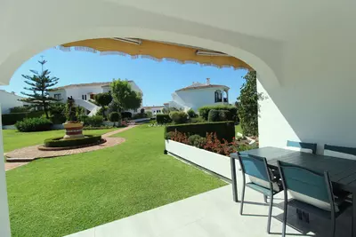 Ground Floor Apartment in El Paraiso