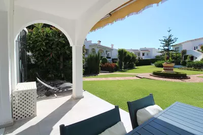 Ground Floor Apartment in El Paraiso