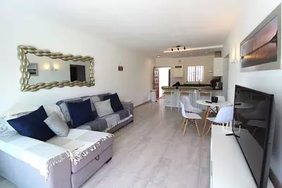 Ground Floor Apartment in El Paraiso