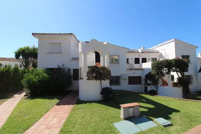Ground Floor Apartment in El Paraiso