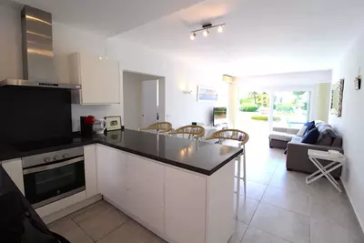 Ground Floor Apartment in El Paraiso