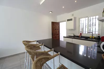 Ground Floor Apartment in El Paraiso