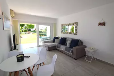 Ground Floor Apartment in El Paraiso