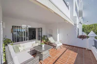 Ground Floor Apartment in Benahavís