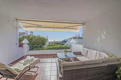 Ground Floor Apartment in Benahavís