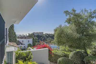 Ground Floor Apartment in Benahavís