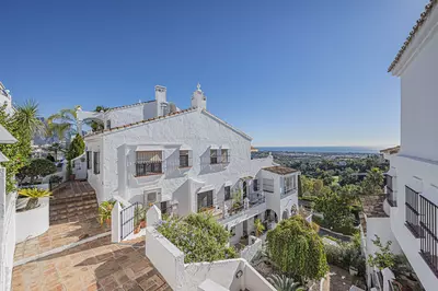 Ground Floor Apartment in Benahavís