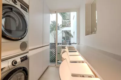 Middle Floor Apartment in Puerto Banús