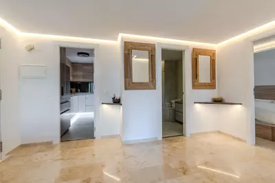 Middle Floor Apartment in Puerto Banús