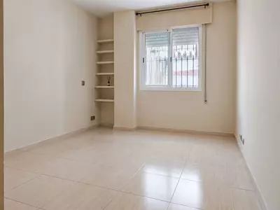 Middle Floor Apartment in Marbella