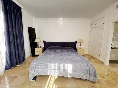Townhouse in Nueva Andalucía