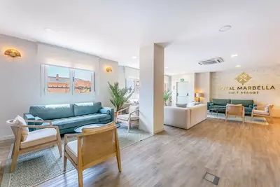 Middle Floor Apartment in Benahavís