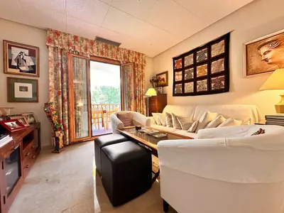Middle Floor Apartment in Nueva Andalucía