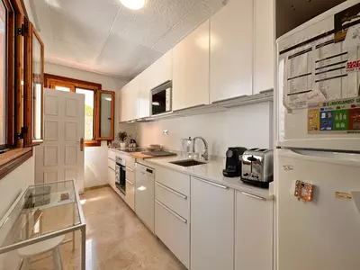 Middle Floor Apartment in Nueva Andalucía