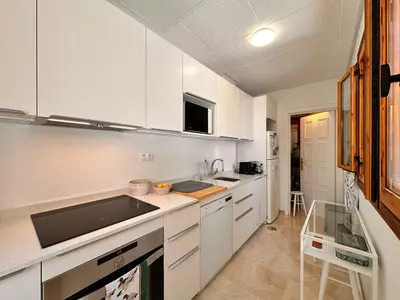 Middle Floor Apartment in Nueva Andalucía