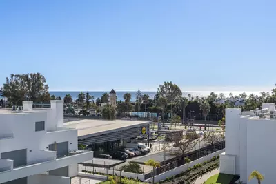 Penthouse Duplex in Bel Air
