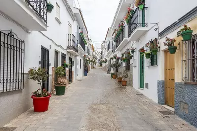 Top Floor Apartment in Estepona