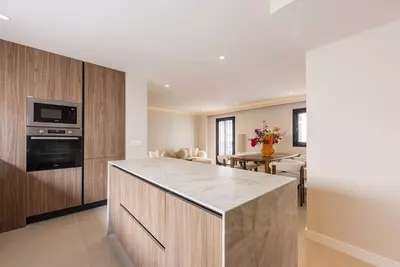 Top Floor Apartment in Estepona