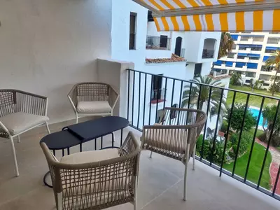 Middle Floor Apartment in Puerto Banús