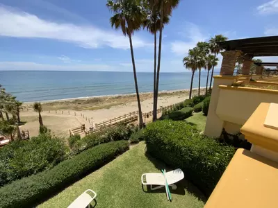 Middle Floor Apartment in Río Real