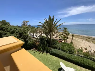 Middle Floor Apartment in Río Real