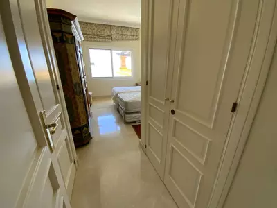 Middle Floor Apartment in Río Real